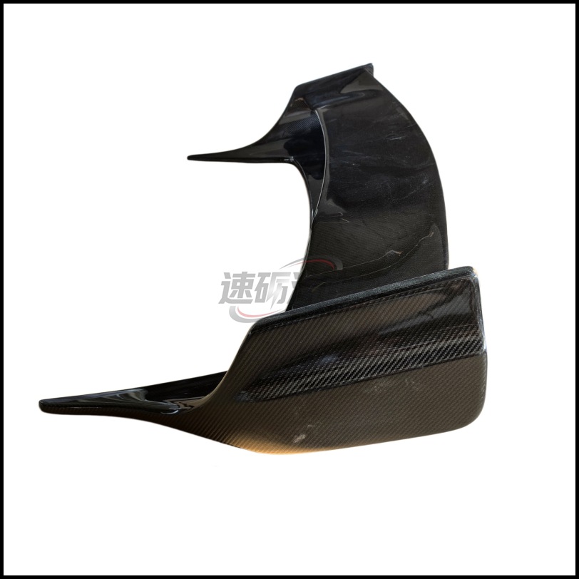 Suitable for Nissan 350Z modification, carbon fiber GT rear spoiler, Varis dual-layer spoiler for 370z