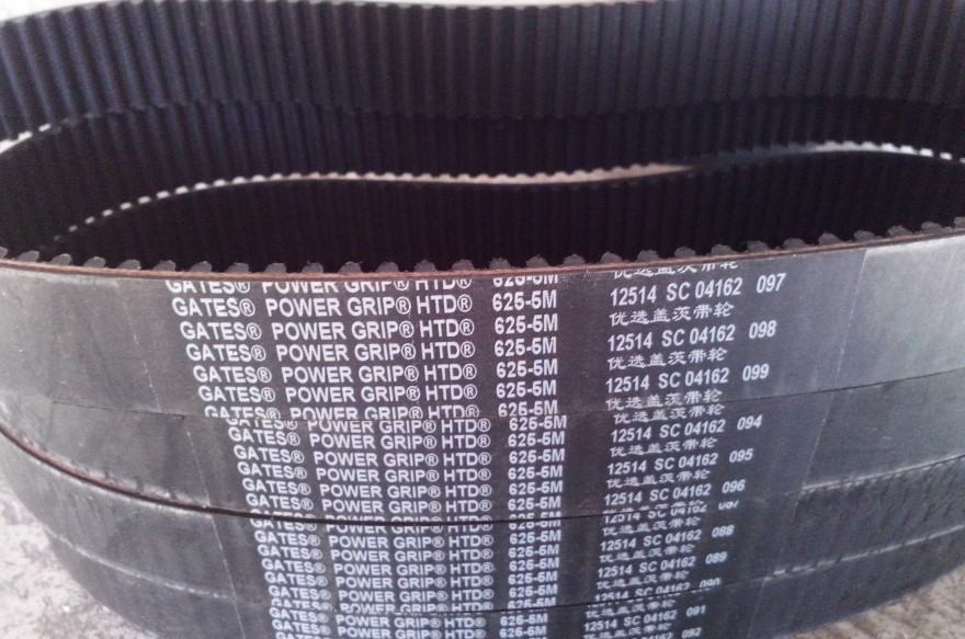 橡胶同步皮带HTD825-5M 830-5M 835-5M 845-5M同步带进口盖茨阪东