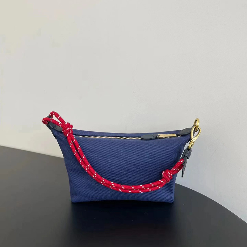miu miu 2025 新色サーフィンロープキャンバスカジュアル脇バッグ多用途ショルダー軽量ランチボックスレディースバッグトレンディ|undefined