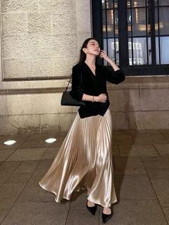 26秋季流光缎面百褶半身裙时尚气质百搭A字大摆裙146