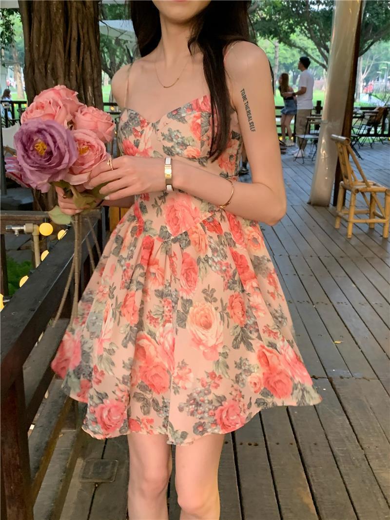 Floral Print Sundress High Waisted a Line Skirt French Inspired Petite Women Fairy like Style Perfect for Spring And Summer_ecoleips.com