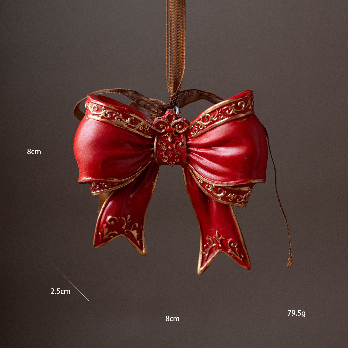 With bow, red