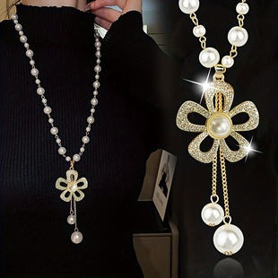 Autumn and Winter Fashion All-match Elegant New Arrival Flash Full Diamond Flower Imitation Pearl Chain Woolen Chain Women's Five-leaf Flower Pendant
