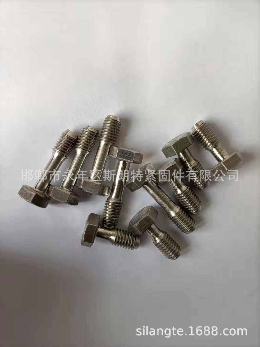 ����ֲ��ѳ���˨���ݶ�DIN 7964 (D2) ����ͷ���ѳ��ݶ� GB 838