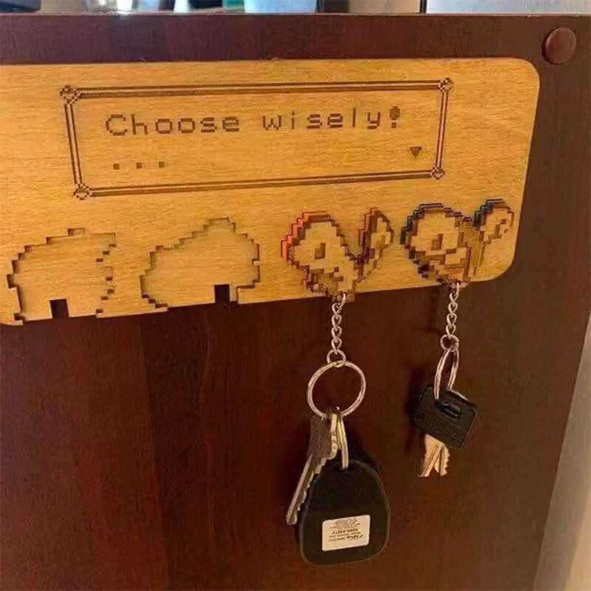 Transfronteriza nuevas artesanías de madera talla de madera colgante de pared llavero personaje de dibujos animados colgante Velcro decoraciones