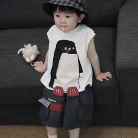 儿童夏季套装男2026款小童口袋短裤宝宝立体卡通背心两件套女薄款