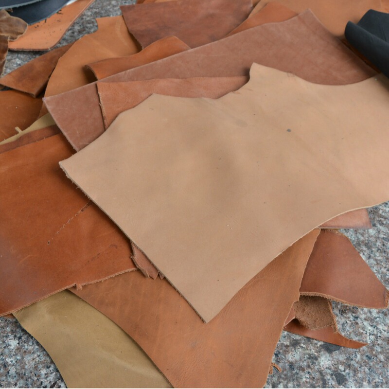 Low Price Spot 1.82.2 First Layer Vegetable Tanned Leather DIY Handmade Leather Sold by Kilogram Small Pieces of Leather Scraps