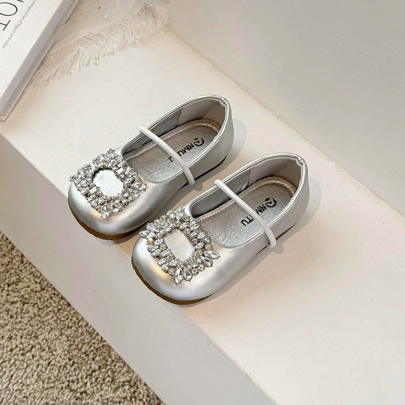 Французский темперамент балетная обувь квадратная голова женская весна и лето 2024 новая стразы с юбкой на мягкой подошве одиночные туфли