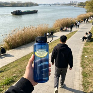 �������ճ���ˮ 1000ml �ΌӏV�����ϴ�����ˮ�����ڵ�ˮ��������