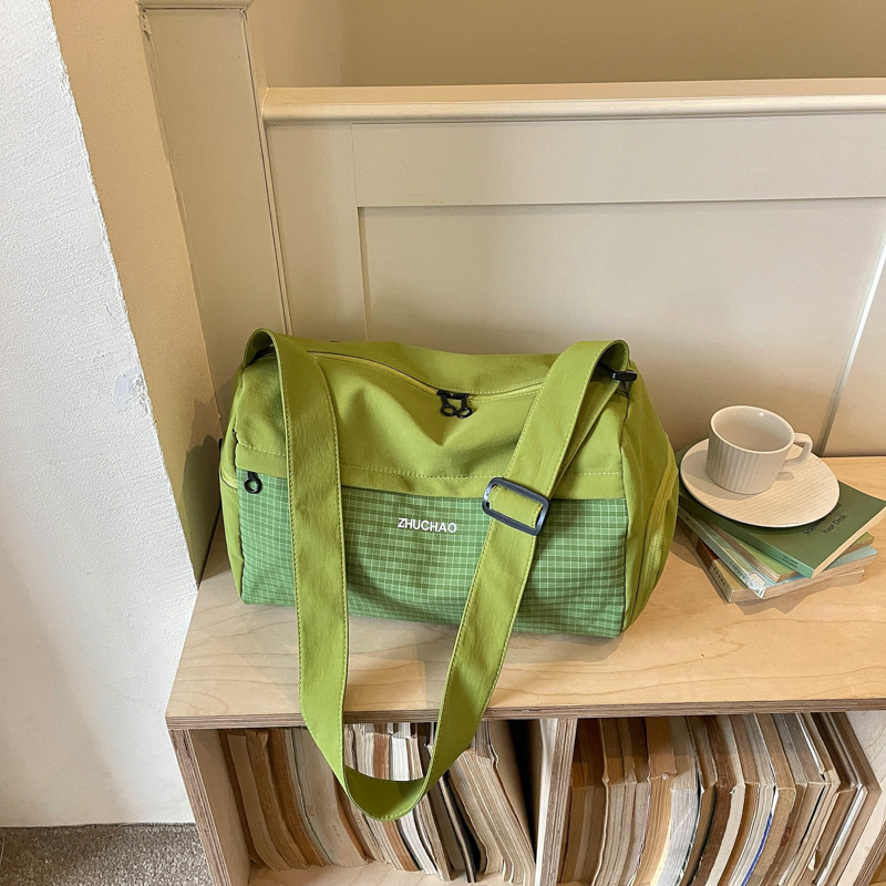 New universal sports and fitness bag, large capacity, suitable for short trips, lightweight, and can be carried as carry-on luggage New universal sports and fitness bag, large capacity, suitable for short trips, lightweight, and can be carried as carry-on luggage