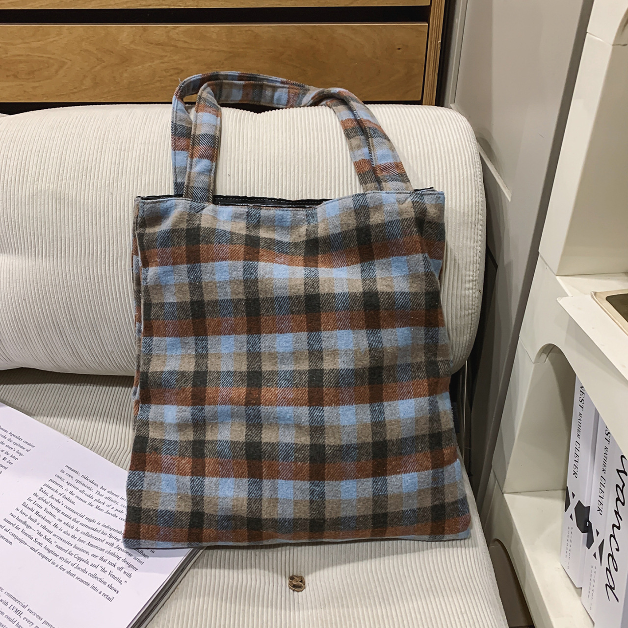 Winter New Plaid Bag For Women Korean Lazy Style Large Capacity Student School Commuter Shoulder Bag Tote Bag - Thumbnail 6