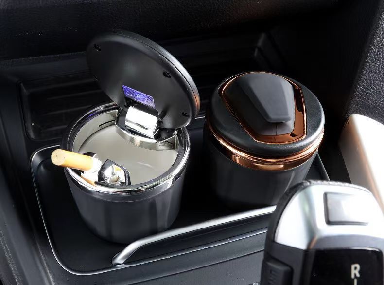 Car Ashtray with Ceramic Liner, Lid, Led Light, Creative Multifunctional In-Car Exclusive for Cross-Border Supply