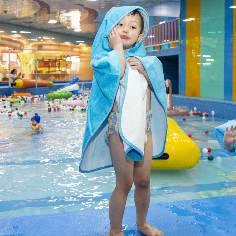 Bathrobe European and American Style Reactive Printing Cut Velvet Bathroom Children's Pure Cotton Hooded Towel Bath Towel Blanket for Bathing