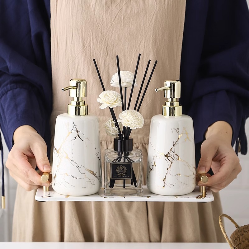 Taza de lavado de lujo ligero, taza de cepillo de dientes, botella de loción, botella de loción, frasco de dientes doméstico, juego de lavado, taza de cepillo de dientes de cerámica