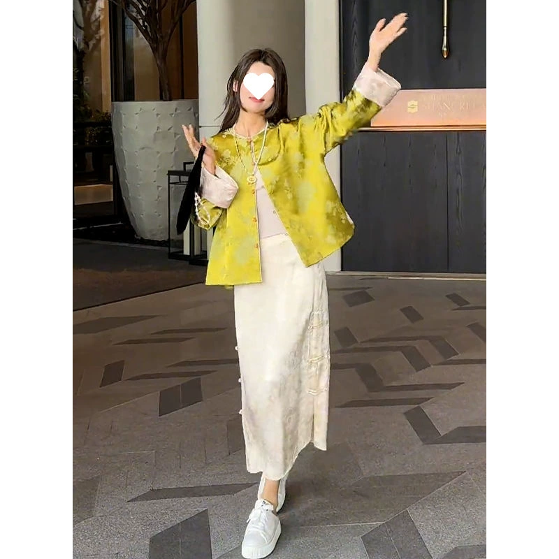 Новая куртка в китайском стиле, элегантный костюм для женщин, ранняя осень 2025 года, шикарный стиль «старые деньги», зелёный принт, высокое качество.