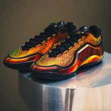 ��ԭղķ˹23��ʵս����Ь����ץ�ؿ�Ť����ѵ���˶�ЬLebron 23