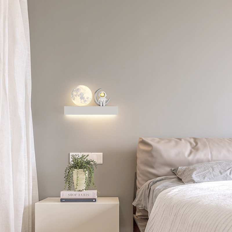 Children's Room moon wall lamp modern minimalist creative astronaut cartoon boy girl bedroom bedside background wall lamp