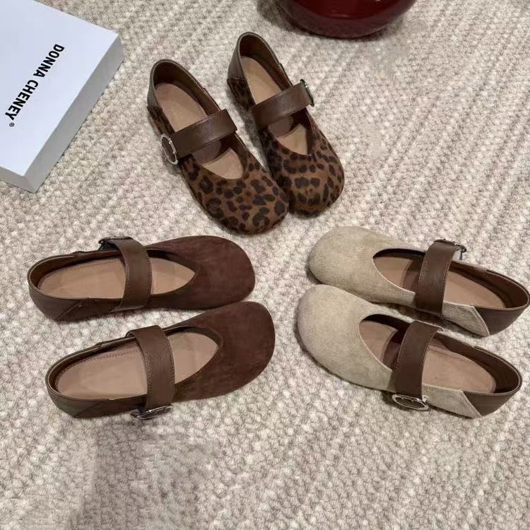 Soft-Soled Versatile Mary Jane Shoes with Skirt, 2026 Autumn New French Gentle Fairy Style Slip-On Trendy Shoes