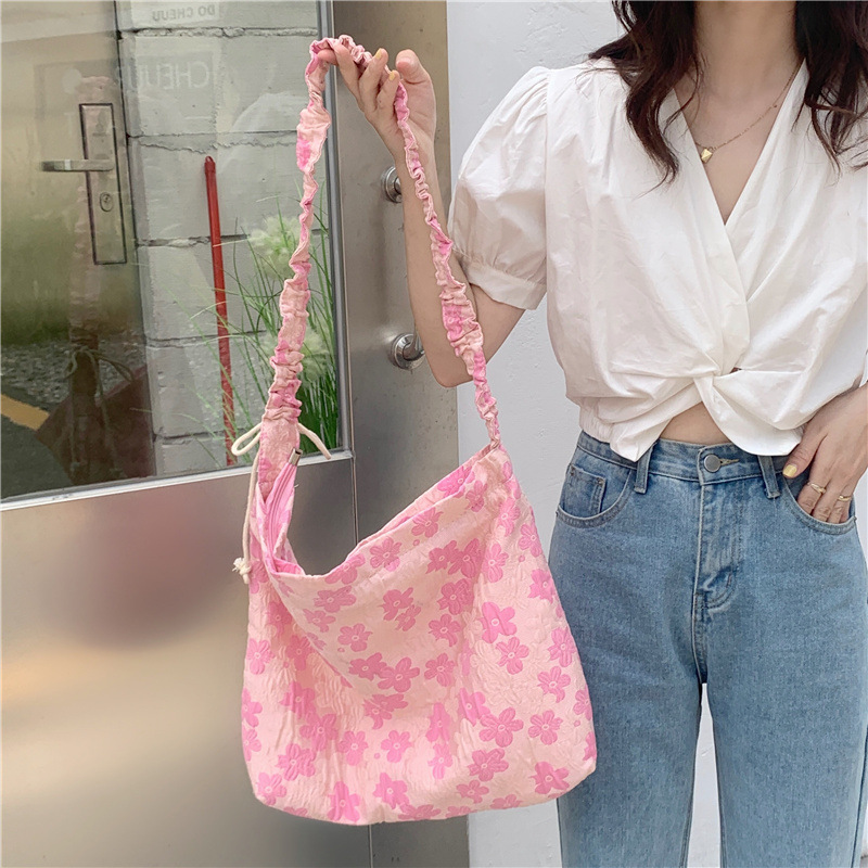 1513 Tide Net Celebrity Pull-up Puff Flower Crossbody Bag Korean Cute Girl Pink Pleated Shoulder Strap Shoulder Bag Wholesale