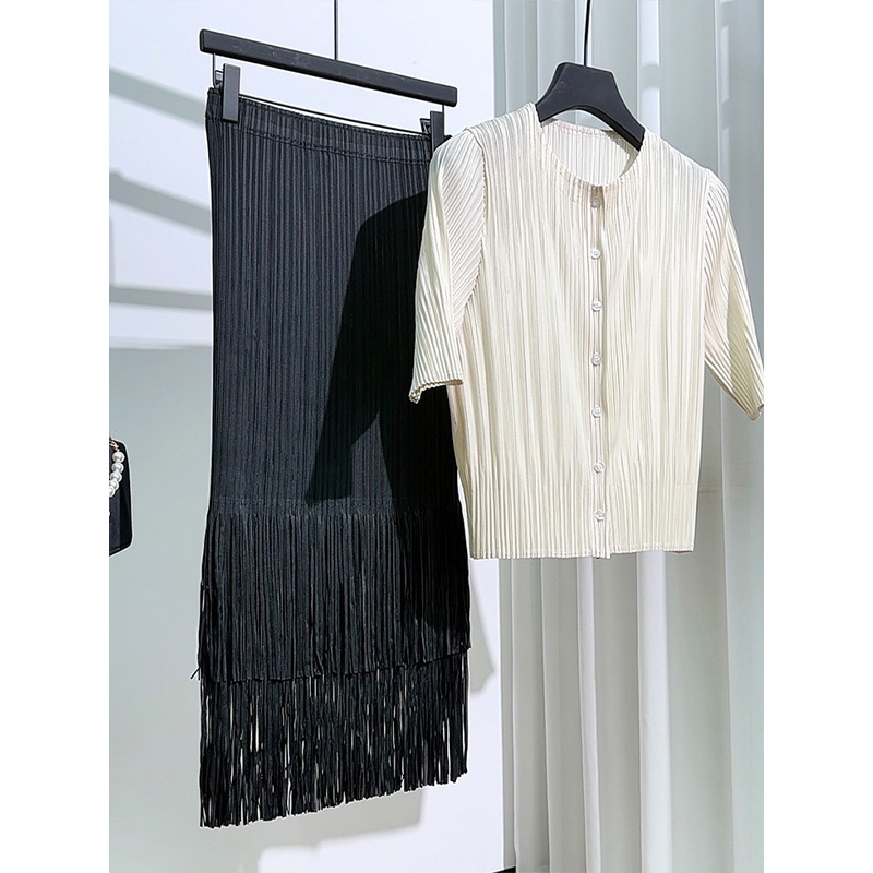 Miyake 2024 Summer New suit Women's Round Neck Short Sleeve Solid Color Cardigan Top High Waist Pleated Tassel Skirt