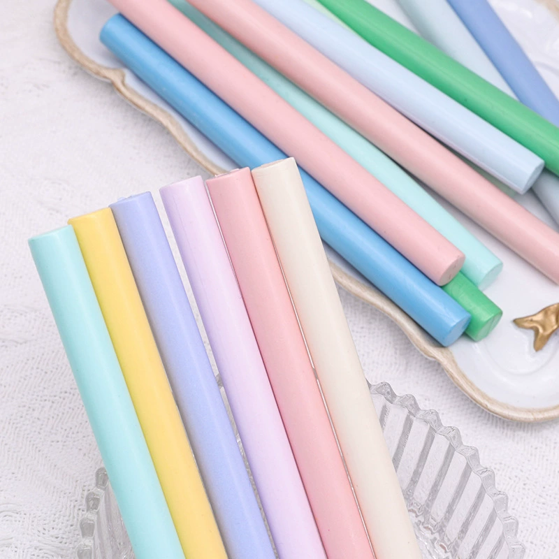 Европейская ? Round fire paint wax stick 122 цветов огненная краска восковая палочка 122 цветов золотой ретро огненная краска восковая полоса печать восковая палочка конверт рот дешевый
