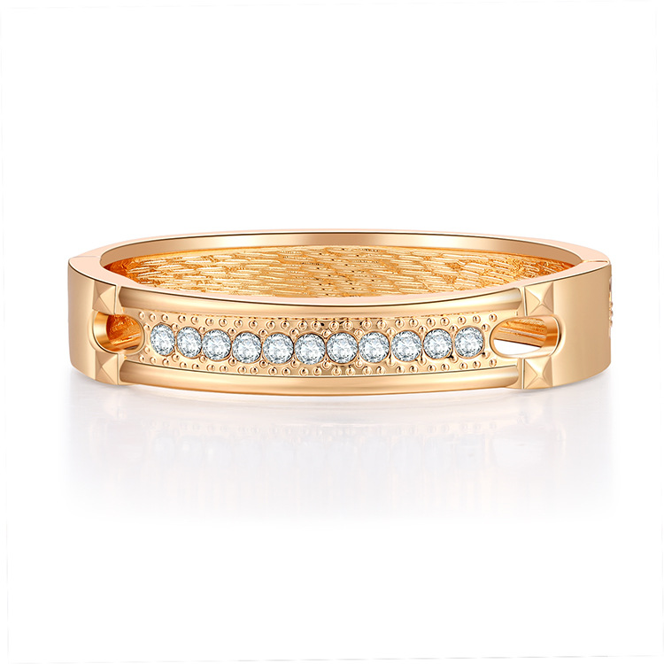 Bracelet Ouvert En Alliage De Ressort De Diamant Creux Brillant De Mode En Gros display picture 4