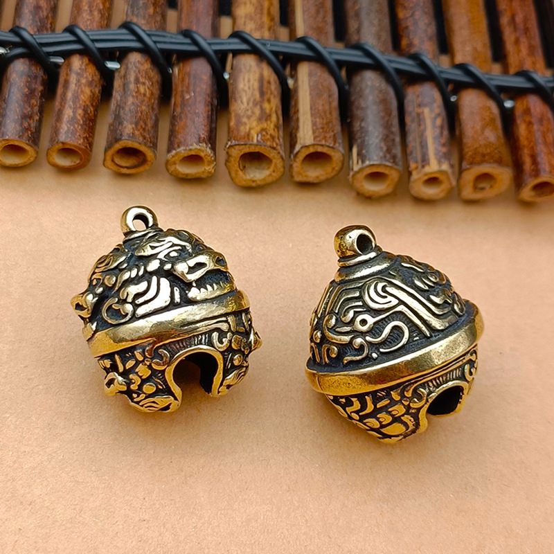 Brass Retro Gourmet Bell Car Interior Small Pendant Men's and Women's Keychain Pendant Pet Neck Bell Pendant
