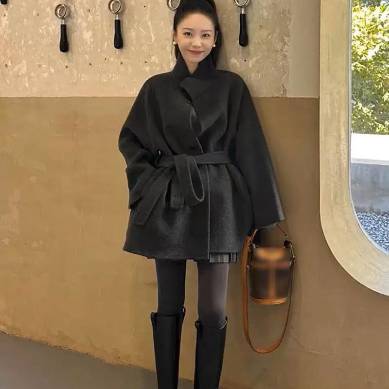 Fashion Woolen Coat for Women, Short Style for Petite Figures, 2025 Autumn and Winter New High-End Stand Collar Woolen Jacket