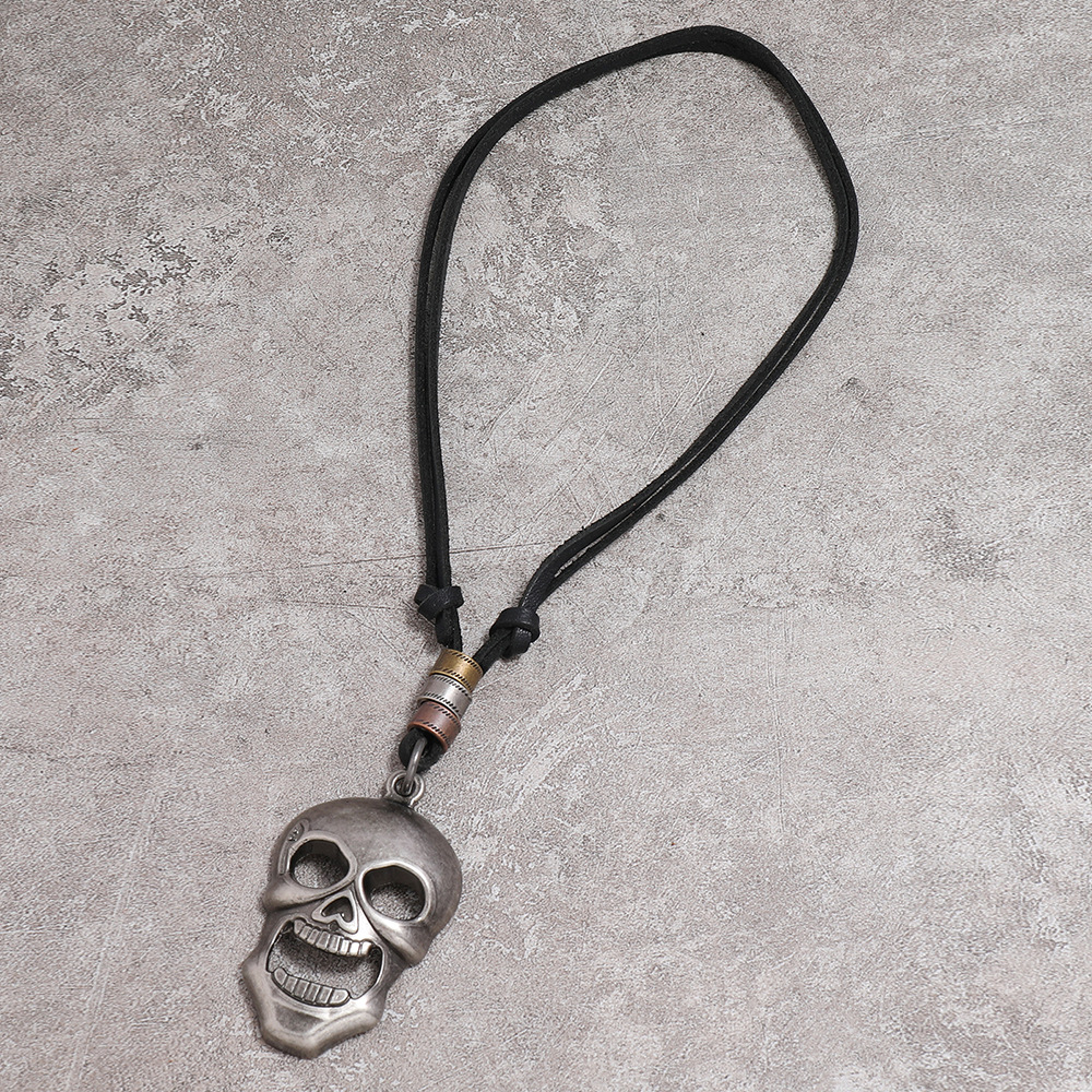 Simple Skull Head Pendant Necklace display picture 4