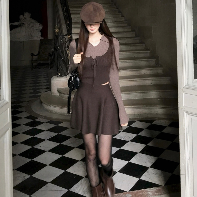 In Stock Korean Women's Clothing from Dongdaemun, South Korea, New Autumn Style, Faux Two-Piece Layered Lace-Up Vest Long-Sleeve Knit Top