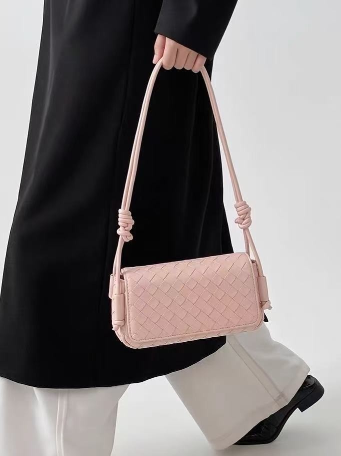 Cross-border woven women's bag 2026 new summer popular light luxury crossbody bag trendy and stylish small square bag