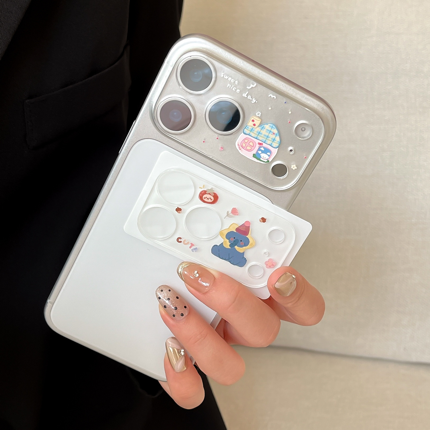 All-In-One All-Inclusive Lens Glass Film Suitable for Apple Mobile Phone Iphone17Pro/17Promax Cute Protective Film