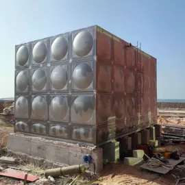 储罐;箱体;冷凝器