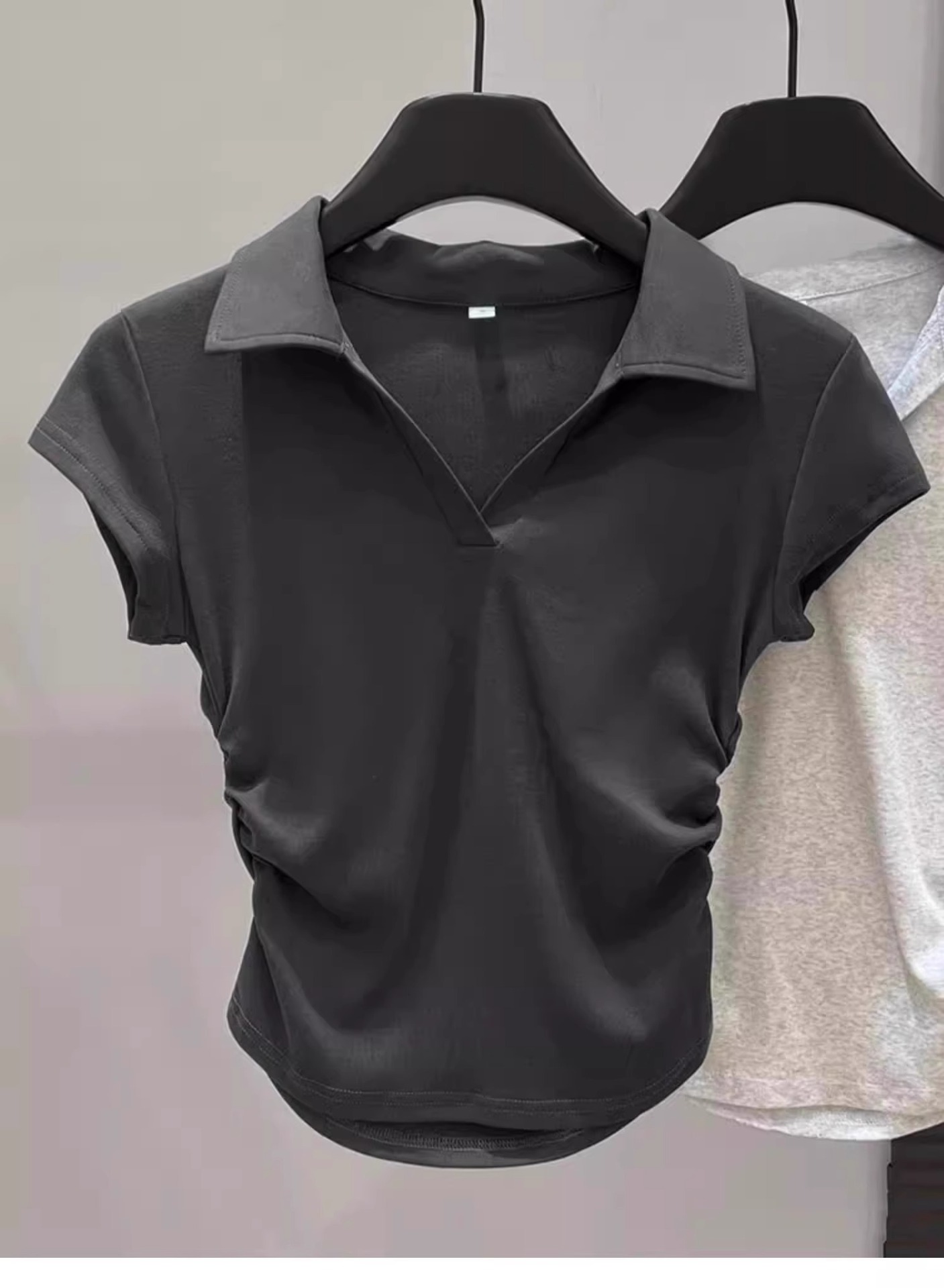 Women's Clothing Slim Fit Polo Collar Top Short Sleeve Ruched V Neck Grey T-Shirt Stylish Fitted Hot Girl Look Summer_voghion.com