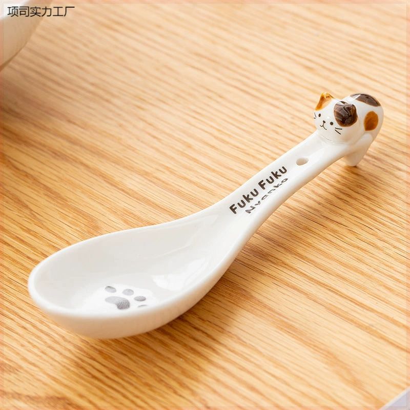 Ceramic cute children's creative three dimensional spoon for home use for food, high quality tableware