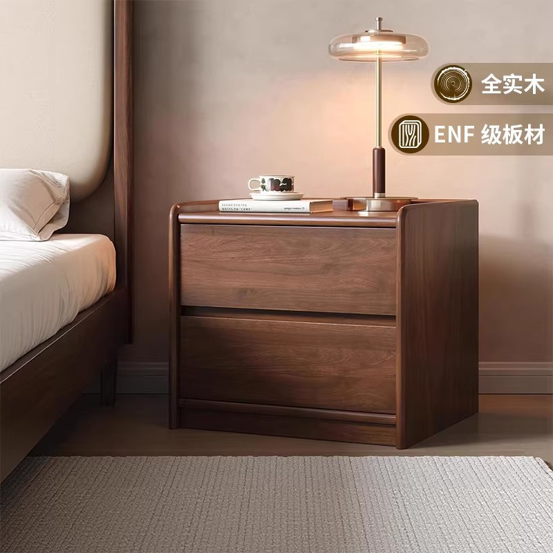 Toda la cabeza de cama de madera maciza dormitorio doméstico 2026 nuevo pequeño estilo medieval ligero lujoso sensación de alta calidad nuez almacenamiento armario
