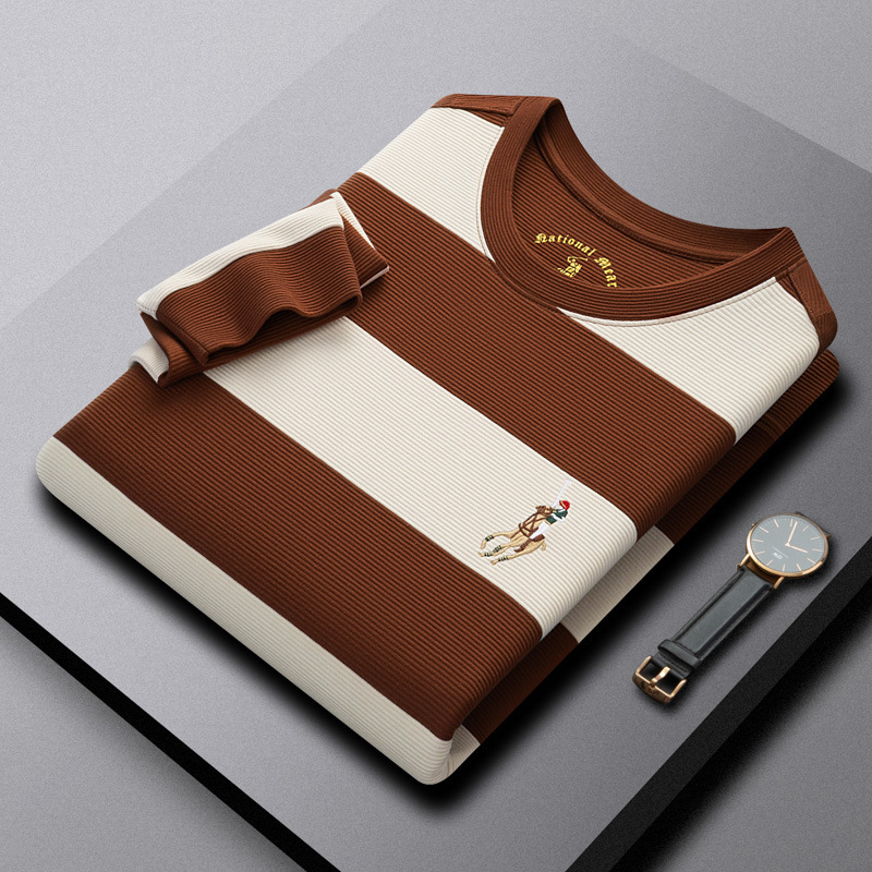 Men's striped long-sleeve T-shirt for spring and autumn, featuring delicate embroidery, a soft and skin-friendly fabric, and a round neckline, perfect as a base layer Men's striped long-sleeve T-shirt for spring and autumn, featuring delicate embroidery, a soft and skin-friendly fabric, and a round neckline, perfect as a base layer