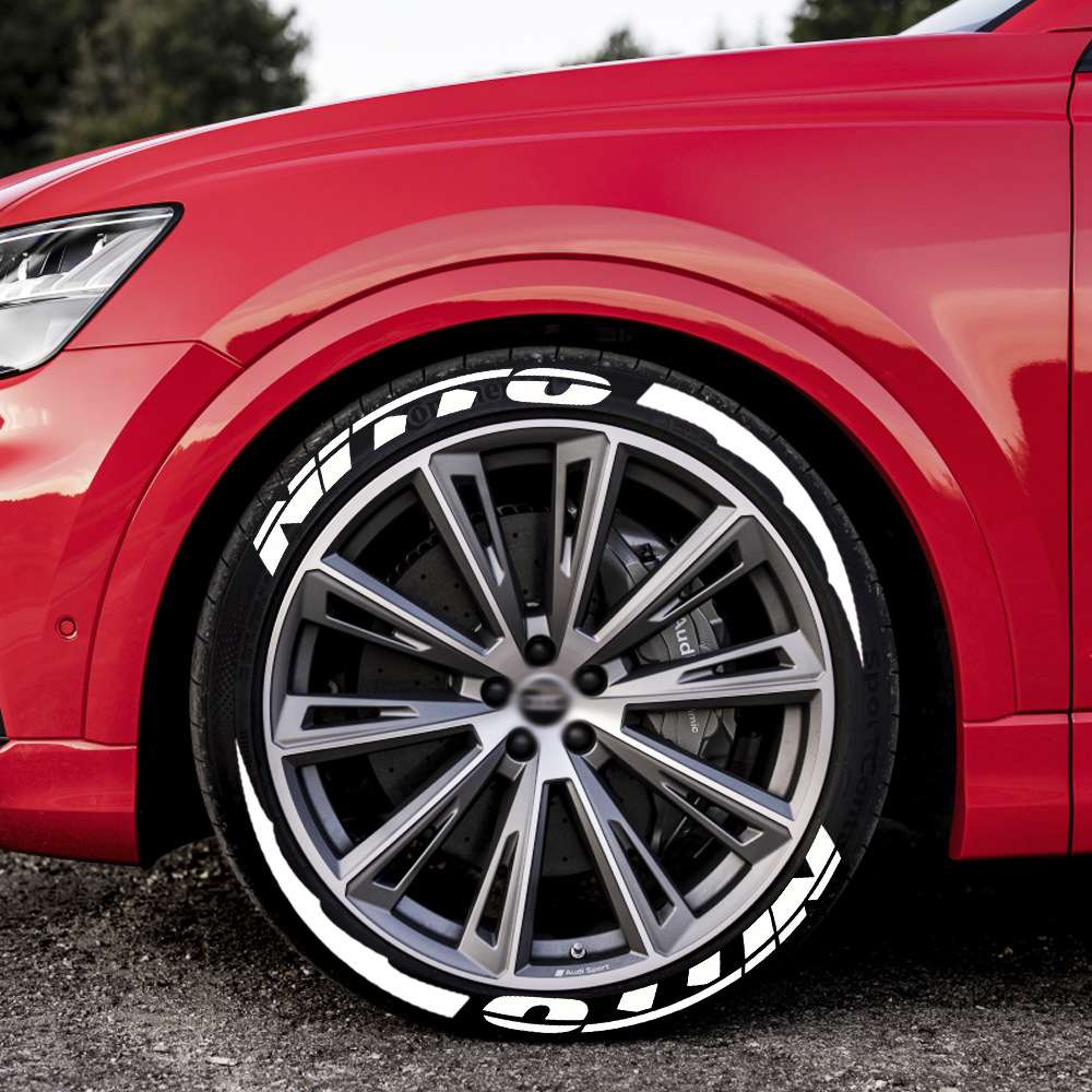 흰색 + 흰색 스파이크