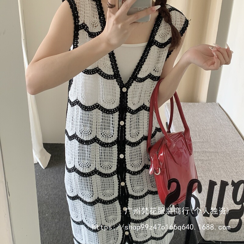 Fresh and Retro Ethnic Style Vacation Casual Handmade Crocheted V-Neck Sling Top Women's Bohemian Style dress