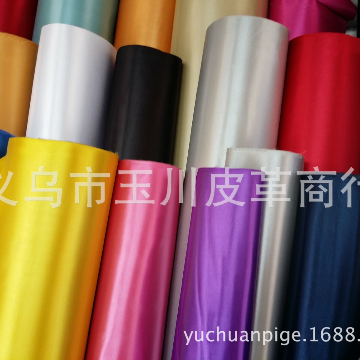 厂价直销色丁发泡（丝光革）箱包布各种化妆包手提扎染 工艺