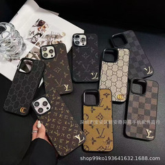 高级感轻奢保护壳金标潮牌适用iPhone17Pro max 防摔苹果16手机壳