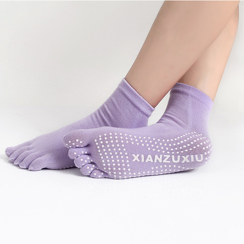 Wholesale spring and autumn solid color cotton toe socks sweat-absorbent sports non-slip five-toe socks yoga women's short-tube five-toe socks