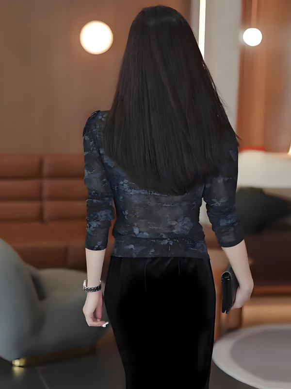 时尚长袖印花T恤女2025秋季新款不规则修身显瘦上衣气质V领打底衫|undefined