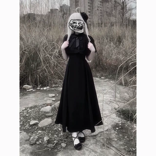 黑月诡镰日系蕾服2026新款哥特风复古黑色斗篷中长款白月光连衣裙