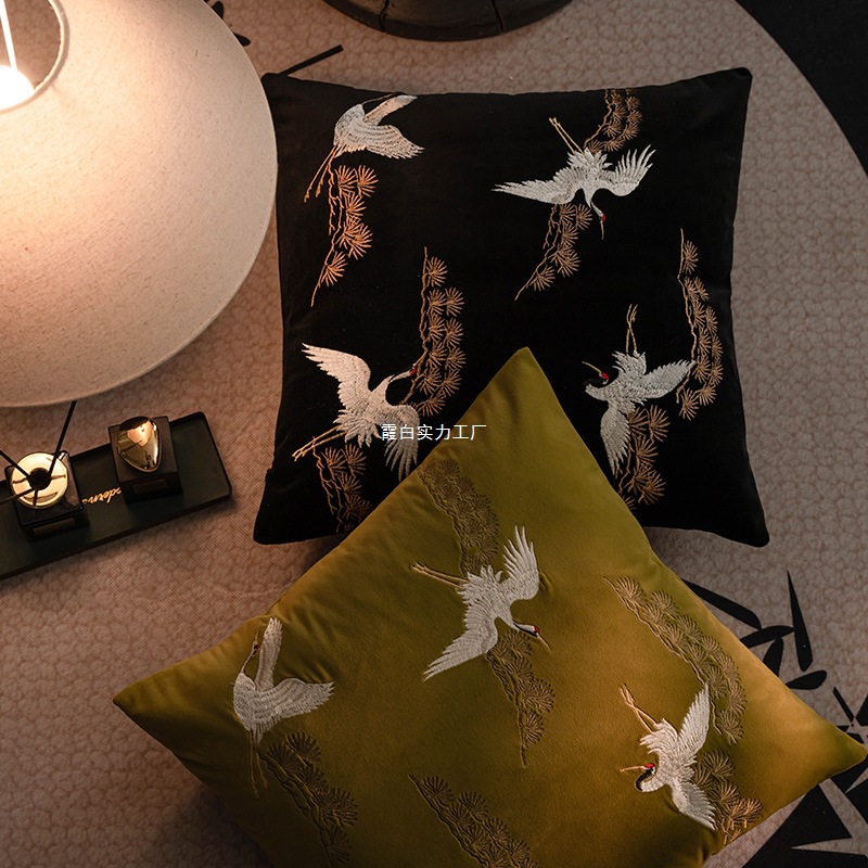 New Chinese-Style Velvet Embroidered Living Room Sofa Pillow, Vintage Retro Cushion, Famous Model Room Bedside Pillow