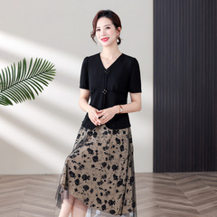 ママの夏ツーピーススーツドレス半袖Tシャツ薄手トップス中高年女性のおしゃれなドレス