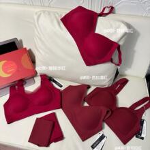 Cocky Kiss��tɫ���\�Y��ɽ�軨Braһ�w��ʽ노����b͸�����Ů