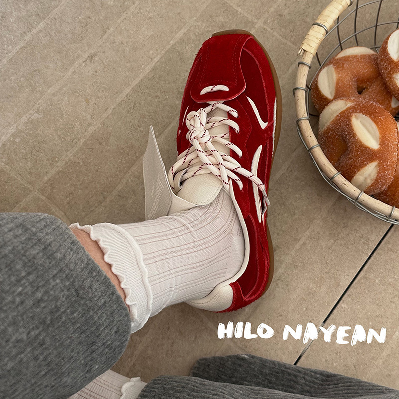 Nanye 2025 Spring New Lace Casual Explosions Retro Sports Socks Double Ear Edge Cake Mesh Socks