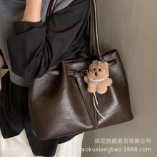 通勤托特包包女式2025新款潮高级感复古单肩包秋冬时尚购物手拎包