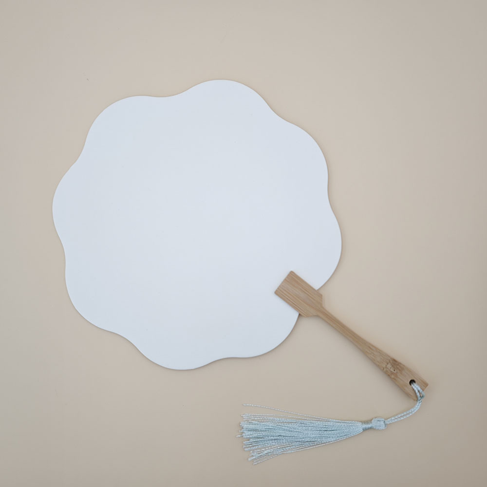 중간(공백) 8개 꽃잎 M102